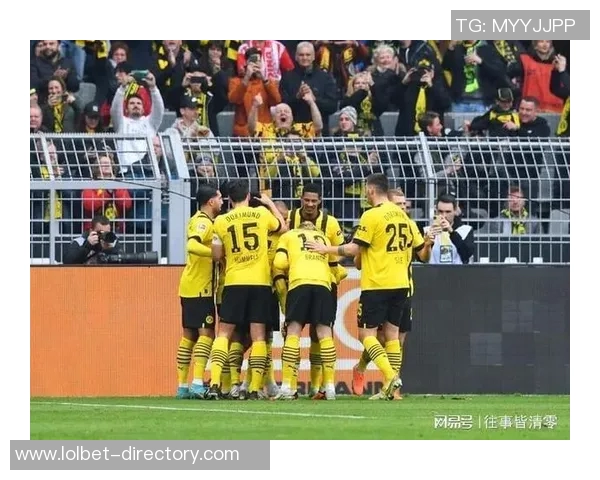 中超赛场惊现冷门多特蒙德3-0战胜那不勒斯引发全场热议 中超赛场惊现冷门多特蒙德3-0战胜那不勒斯引发全场热议