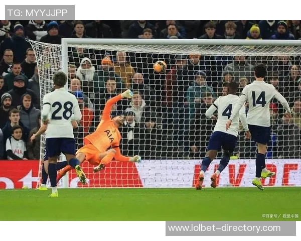 意甲激战热刺大胜巴萨红牌事件引发全场热议精彩十球回顾