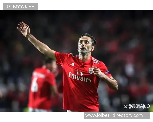 国王杯激战曼联险胜本菲卡神奇扑救成全场焦点